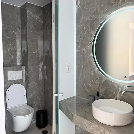 2s Luxnest * Naxos City